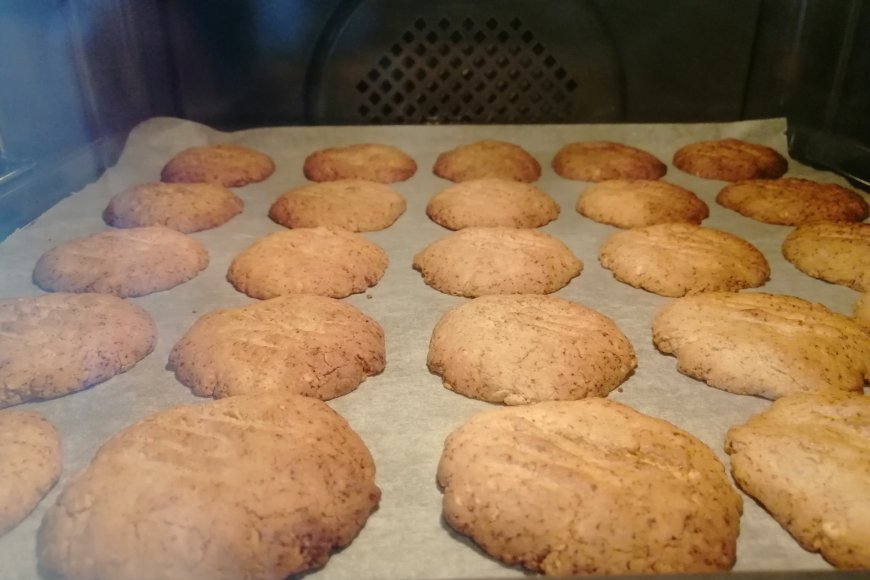 Bake the biscuits at 200°C/400° F 