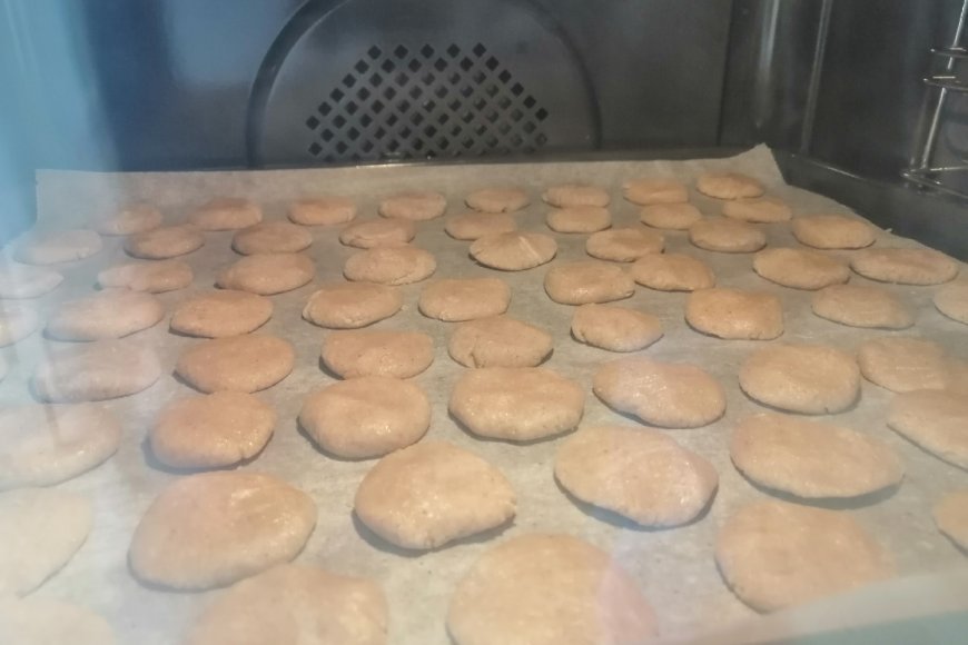 Bake at 200°C/400° F